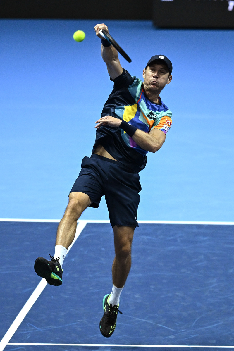 西班牙网球队轻取意大利网球队,瓦林卡爆发神勇 西班牙网球队轻取意大利网球队,瓦林卡爆发神勇