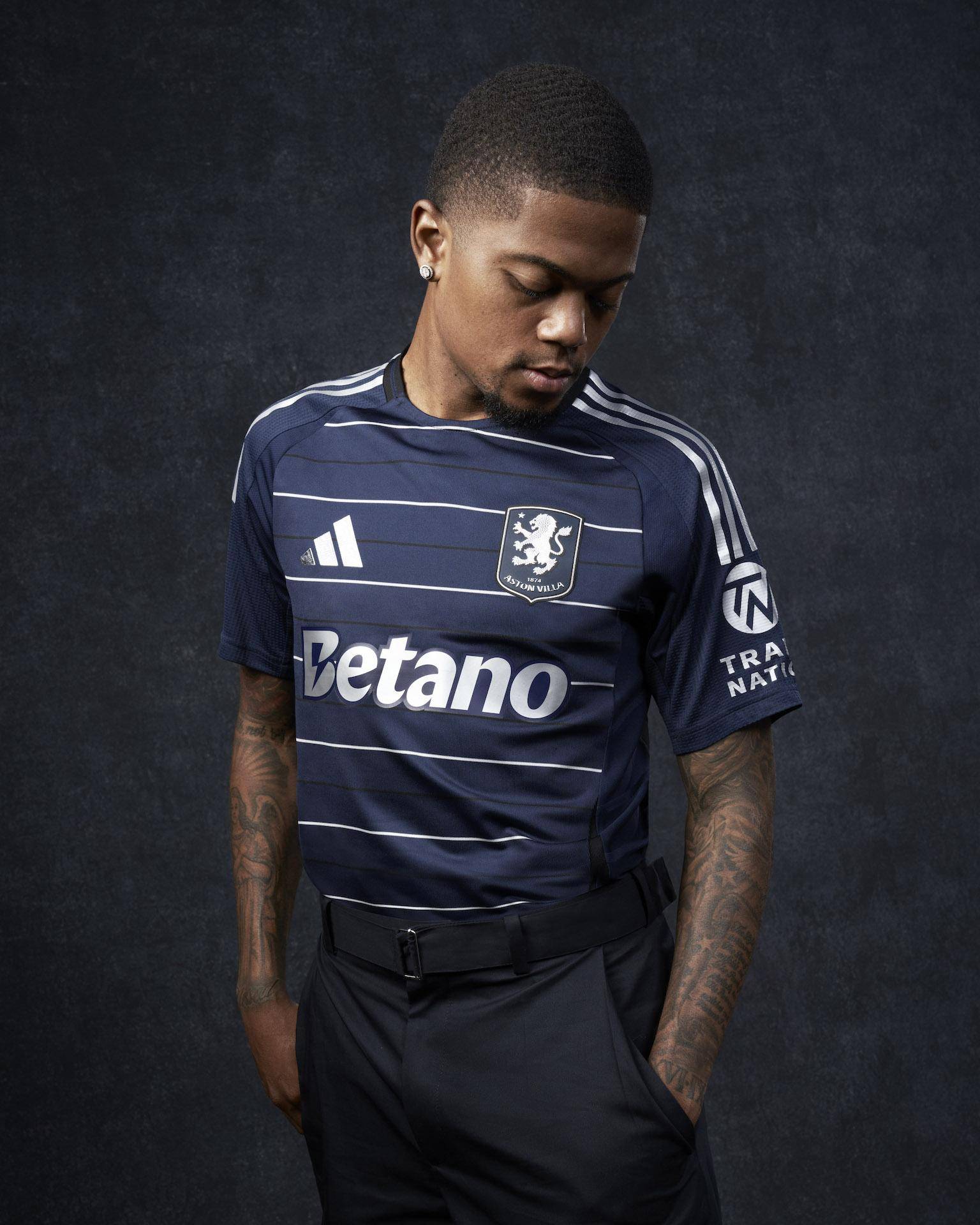 乐鱼登录-阿斯顿维拉客场失分，球队表现弱势待调整的简单介绍