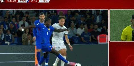 法国羽毛球队翻盘日本羽毛球队，陶菲克完成帽子戏法