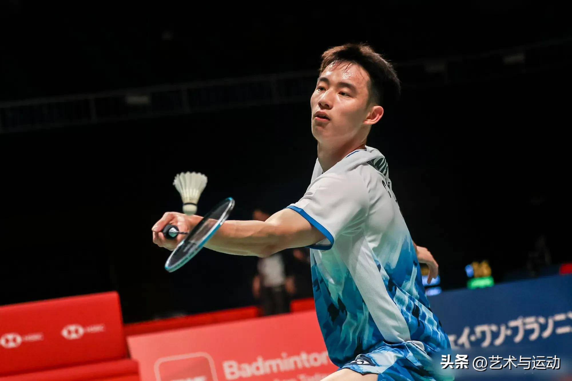 泰国羽毛球队轻取法国羽毛球队，林丹关键制胜