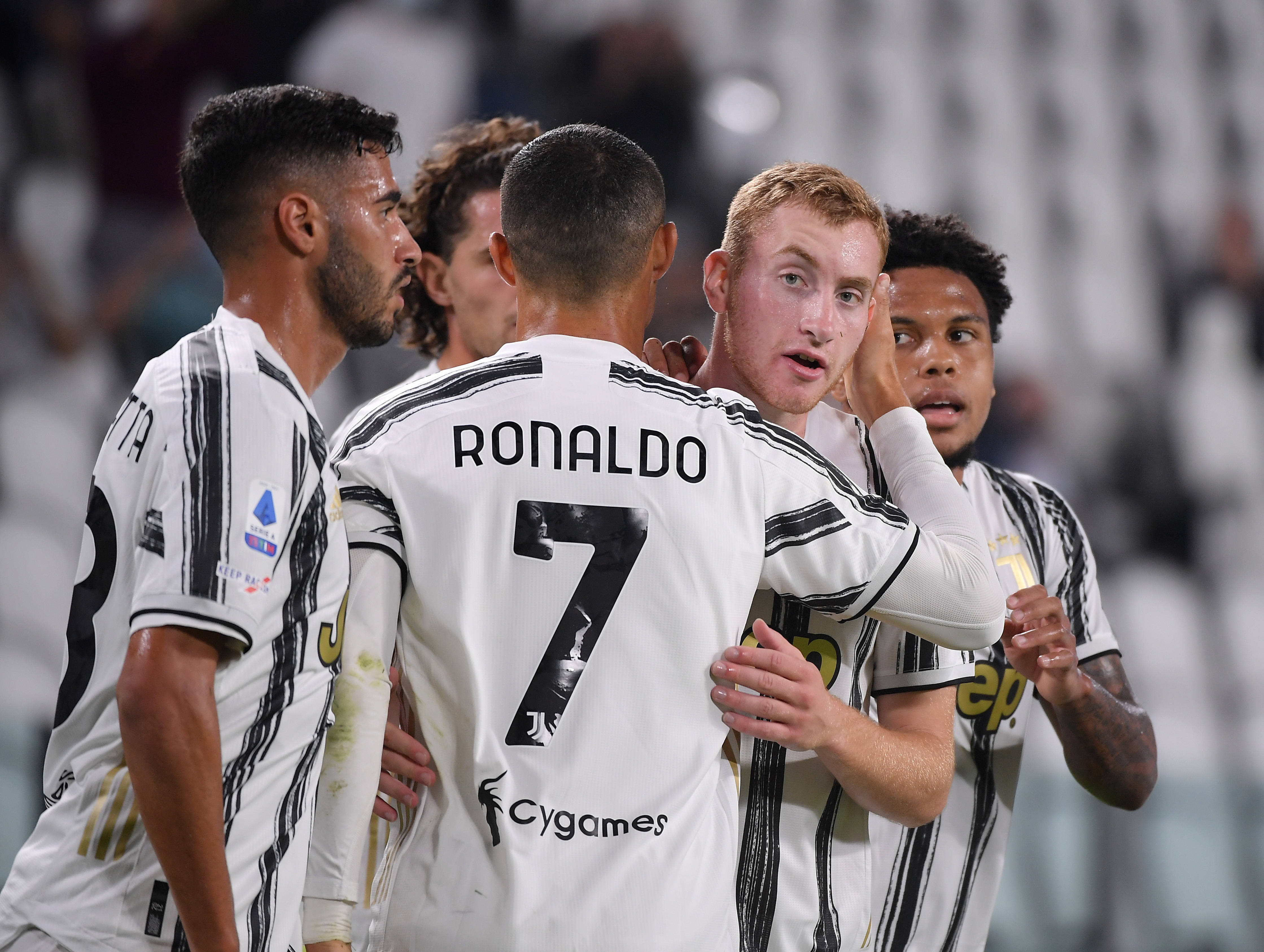 拉齐奥主场大胜,保持稳定发挥稳固联赛位置 拉齐奥主场大胜,保持稳定发挥稳固联赛位置