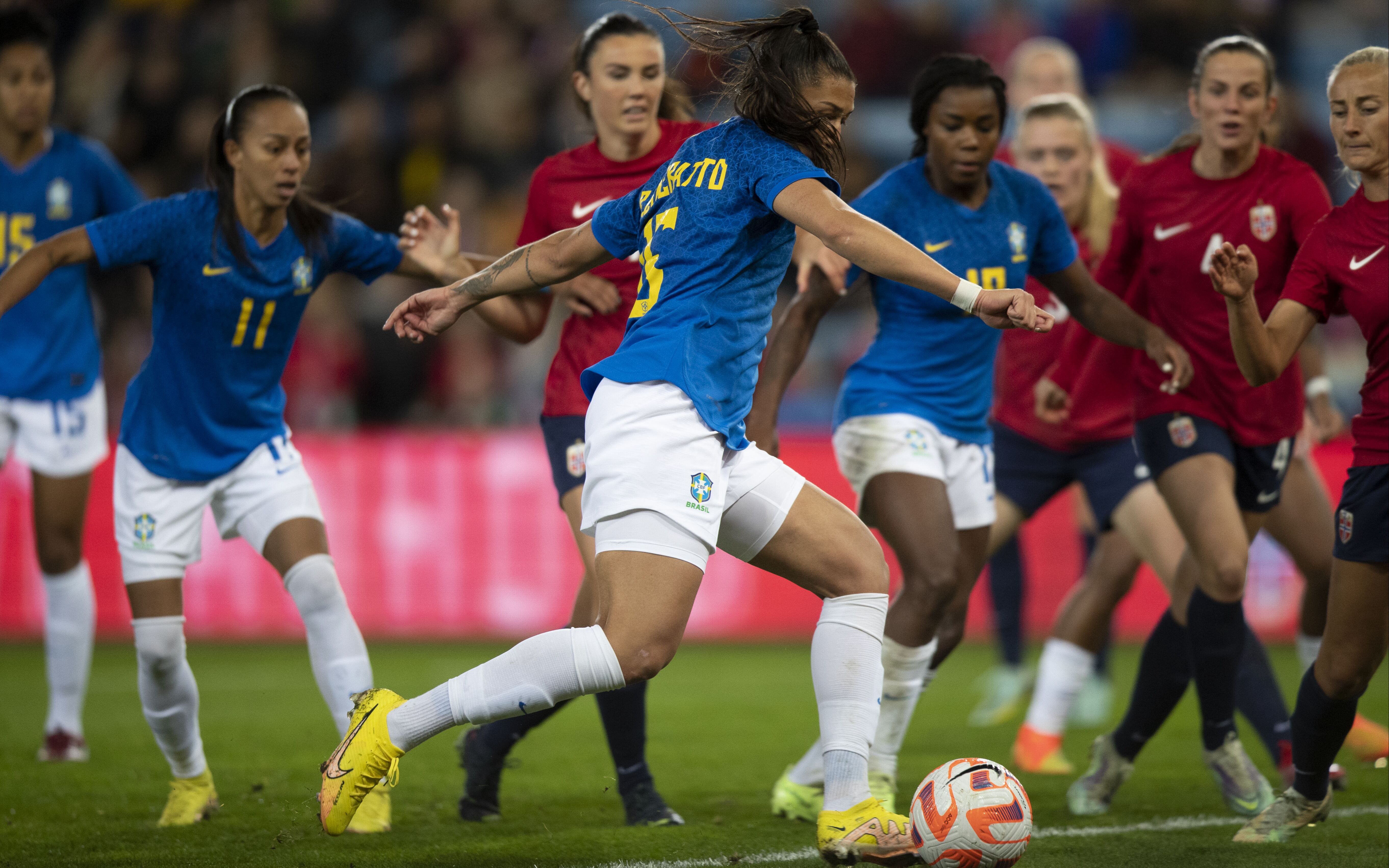 挪威队为备战女足世界杯做好准备，决心取胜